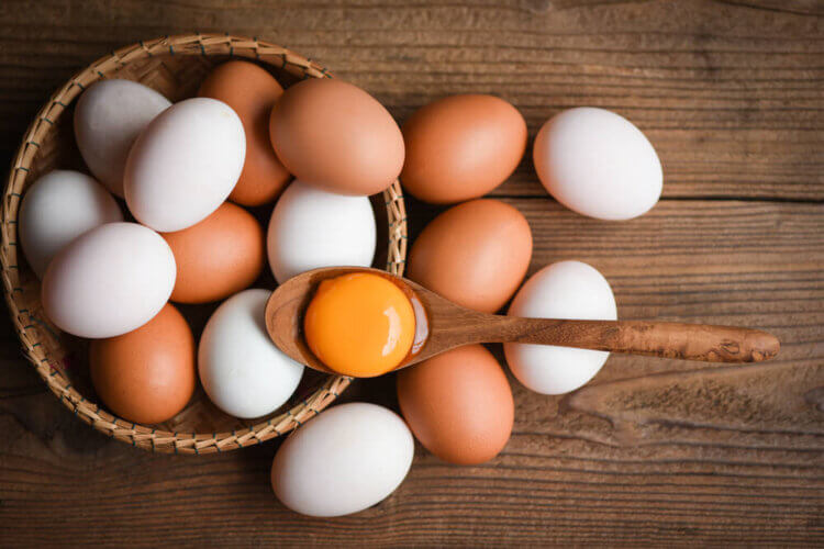 脂質異常症になったら卵は控えるべき？～コレステロールとの関係も解説～